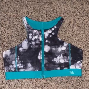 Jo and Jax Women’s Reversible Zip Up Sports Bra